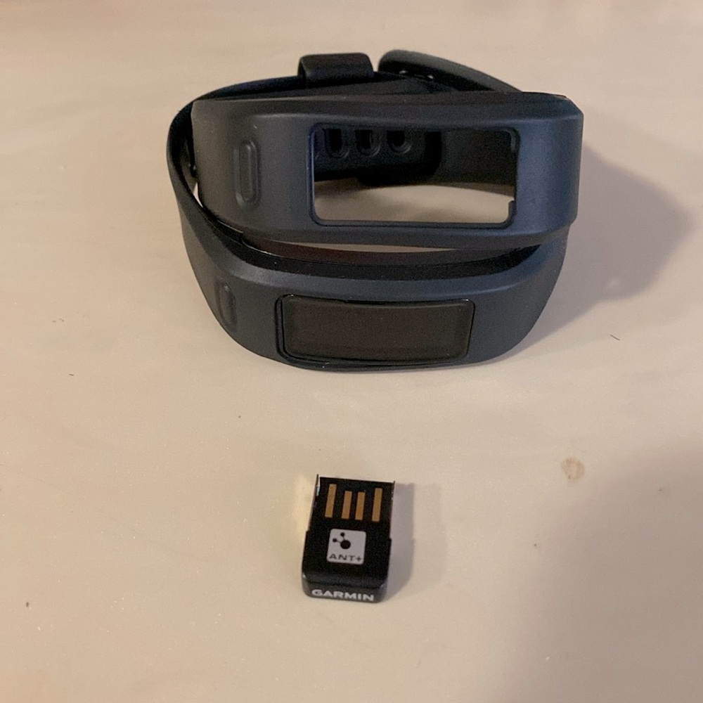 Garmin Vivofit Fitness Tracker with extra band